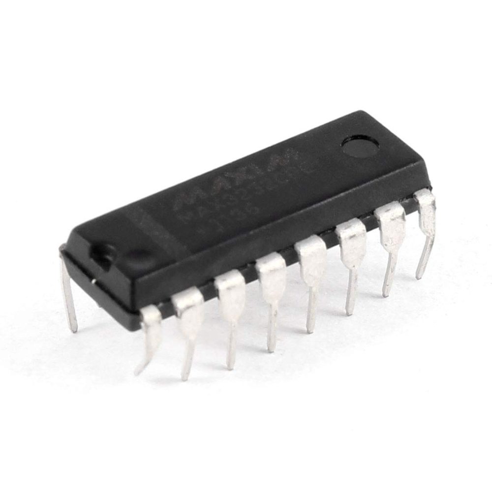 MAX3232CPE RS-232 Transceivers DIP -16
